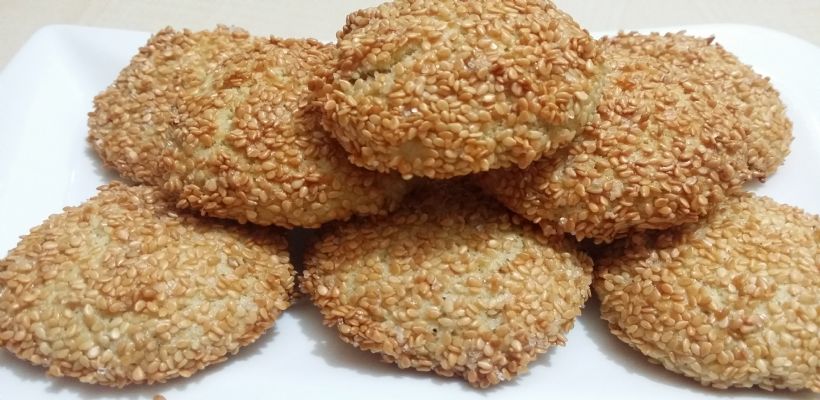 Susamlı Tahinli Kurabiye Tarifi ve Malzemeleri