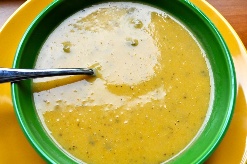 Sarı Mercimek Çorbası Tarifi Sarı Mercimek Çorbası Tarifi