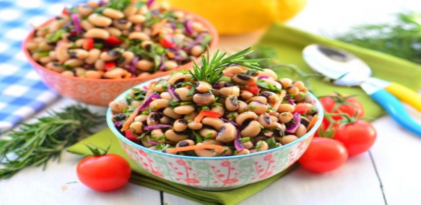 Tahinli Börülce Salatası Tarifi ve Malzemeleri