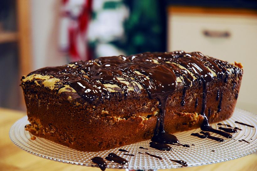 8 Kişilik Tahinli Islak Kek Tarifi ve Malzemeleri