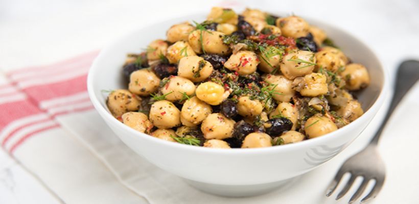 Tahinli Nohut Salatası Tarifi ve Malzemeleri