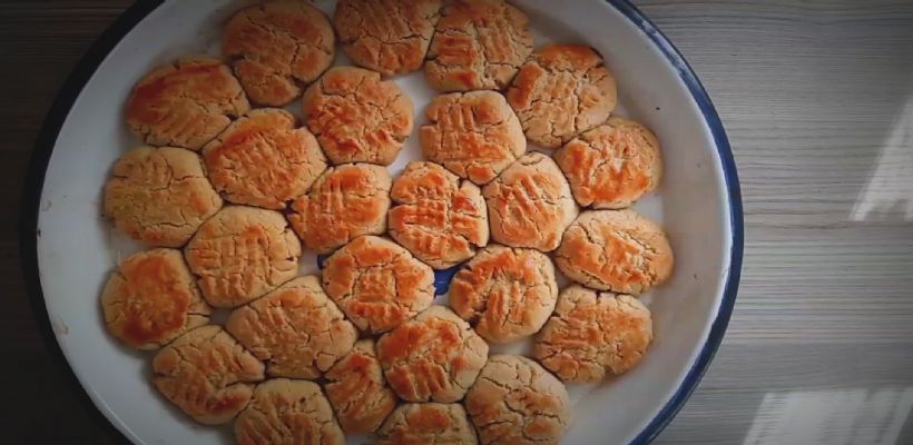 Tahinli Tuzlu Kurabiye Tarifi ve Malzemeleri