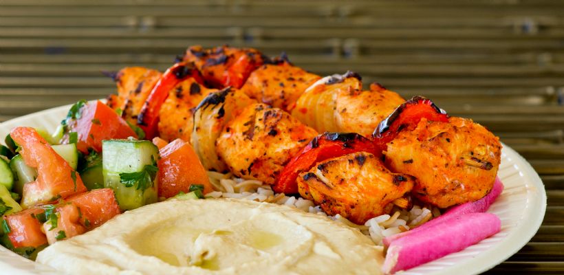 8 Kişilik Tavuk Kebabı Tarifi ve Malzemeleri