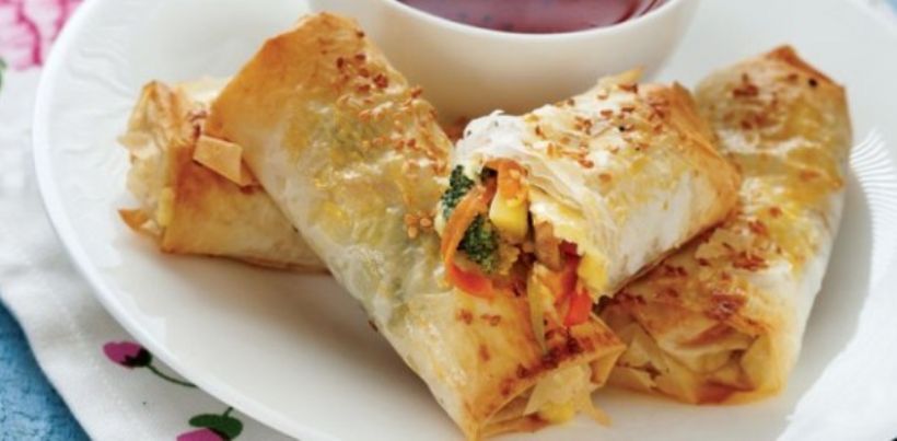 8 Kişilik Tavuklu Börek Tarifi ve Malzemeleri