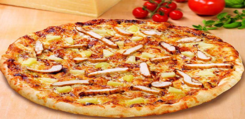 8 Kişilik Tavuklu Pizza Tarifi Tarifi ve Malzemeleri
