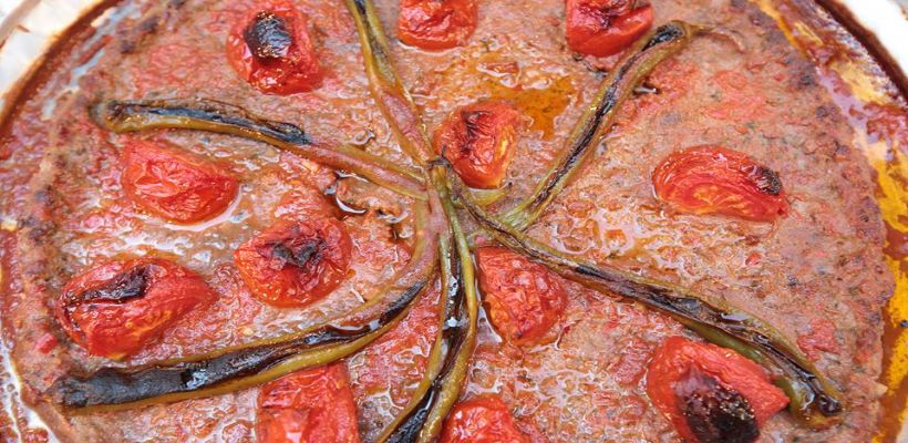 Tepsi Köfte Tarifi ve Malzemeleri