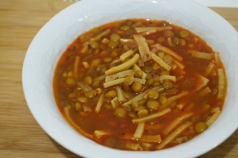 8 Kişilik Terbiyeli Yeşil Mercimek Çorbası Tarifi ve Malzemeleri