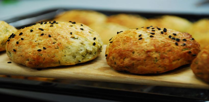 Tereyağlı Kıtır Poğaça Tarifi ve Malzemeleri