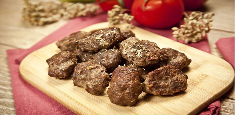 8 Kişilik Tükürük Köfte Tarifi ve Malzemeleri