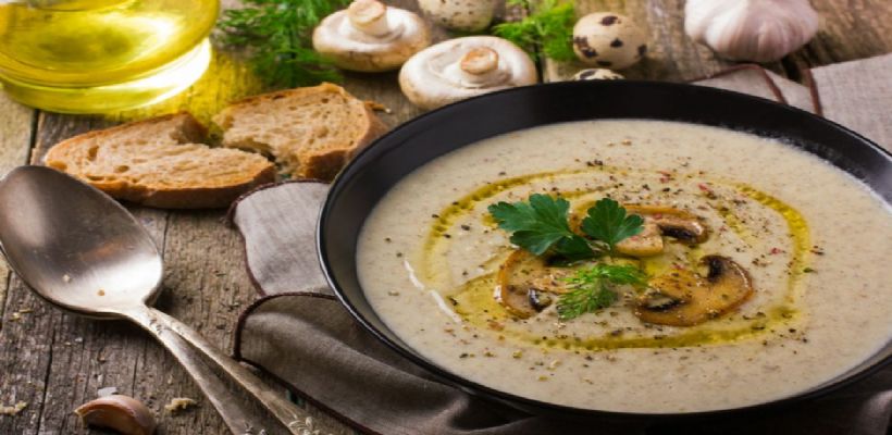 8 Kişilik Unlu Mantar Çorbası Tarifi ve Malzemeleri