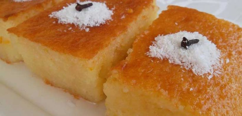 Yoğurt Tatlısı Tarifi ve Malzemeleri