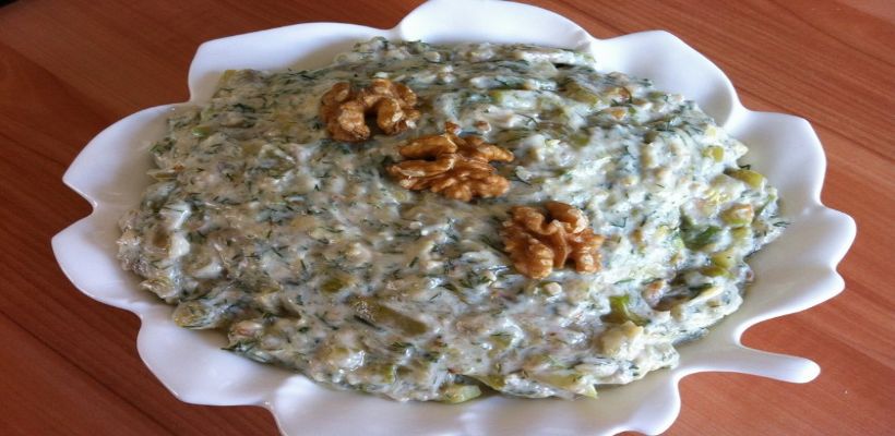 8 Kişilik Yoğurtlu Börülce Salatası Tarifi ve Malzemeleri