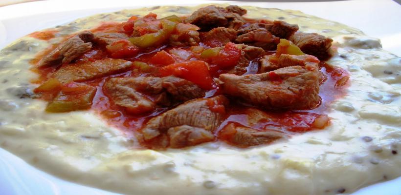 Yoğurtlu Hünkar Beğendi Tarifi ve Malzemeleri