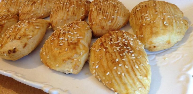 Yoğurtlu Kabartma Tozlu Poğaça Tarifi ve Malzemeleri