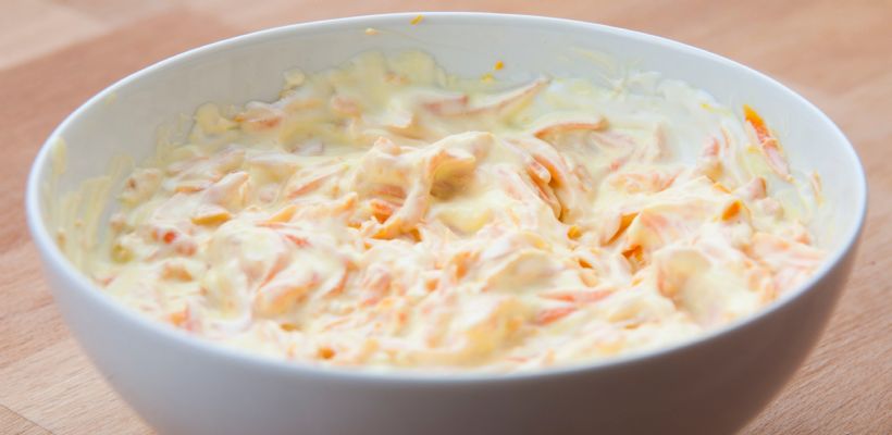Yoğurtlu Mayonezli Havuç Salatası Tarifi ve Malzemeleri