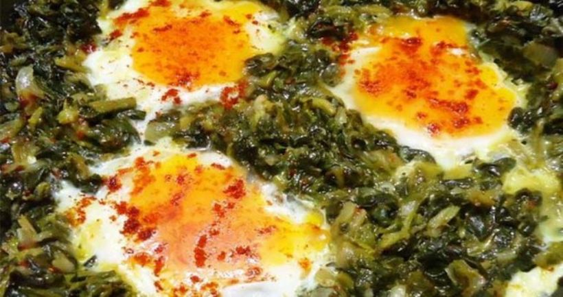 8 Kişilik Yumurtalı Ispanak Tarifi ve Malzemeleri