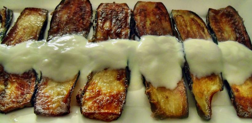 8 Kişilik Yumurtalı Patlıcan Kızartması Tarifi ve Malzemeleri