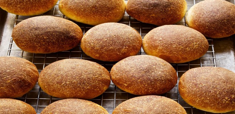 8 Kişilik Yumuşak Pamuk Poğaça Tarifi ve Malzemeleri