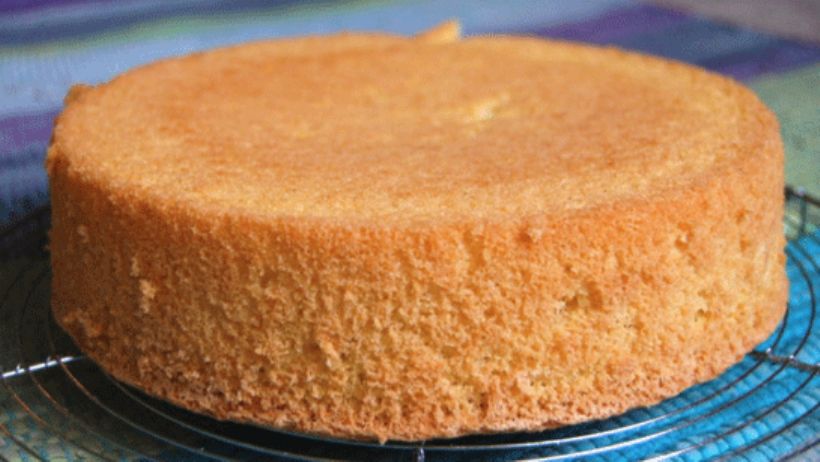 8 Kişilik Yumuşak Pandispanya Tarifi ve Malzemeleri