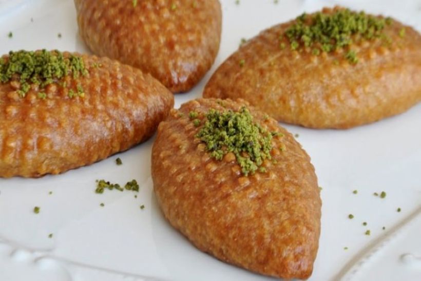 Zeytinyağlı İrmikli Kalburabastı Tarifi ve Malzemeleri